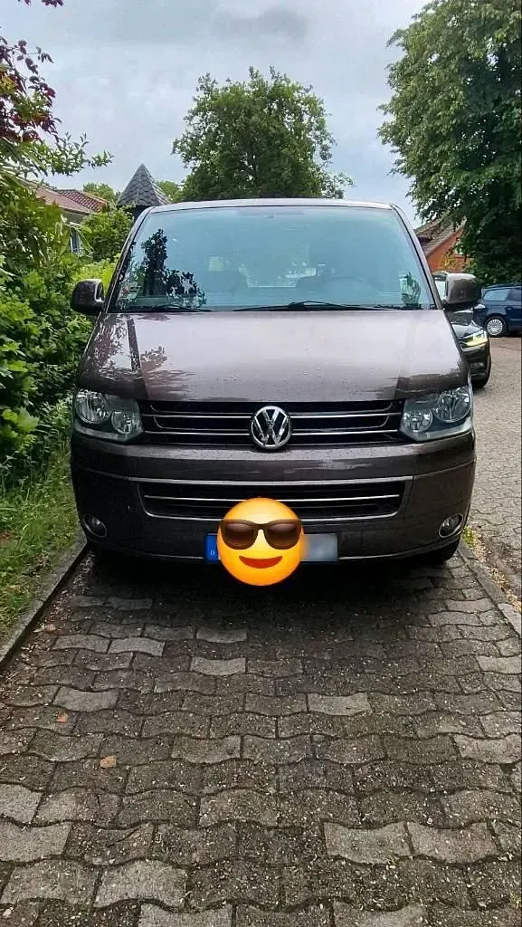 Gebraucht VW Multivan Comfortline 179 PS (131 kW) 2010 Braun Van / Kleinbus