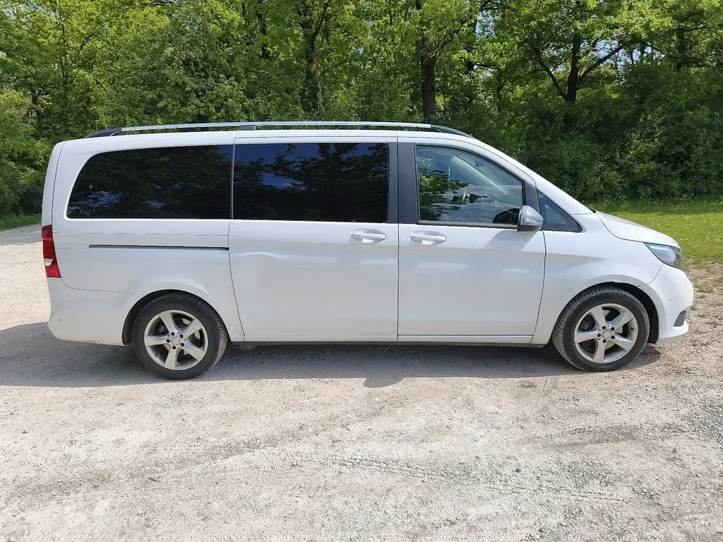Gebraucht Mercedes V220 Edition 163 PS (119 kW) 2014 Weiß Van / Kleinbus