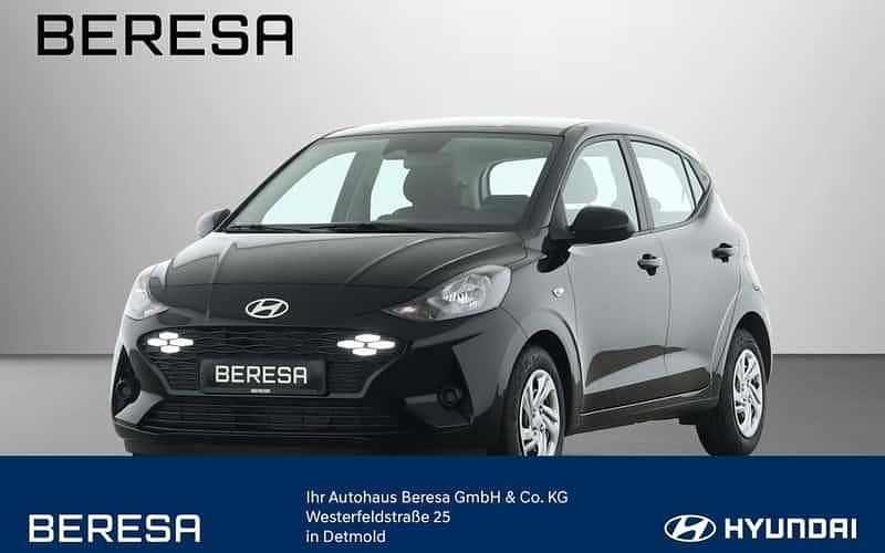 Schwarz Neu 2025 Hyundai i10 Select Kleinwagen | 14.380 € (Superpreis) - Bild 1/4