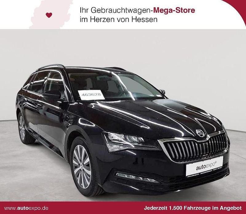 Blackmagic perleffekt Gebraucht 2022 Skoda Superb Ambition Kombi | 22.790 € (Guter Preis) - Bild 1/4