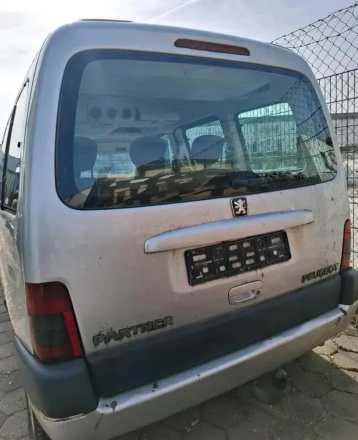 Gebraucht Peugeot Partner 90 PS (66 kW) 2002 Van / Kleinbus