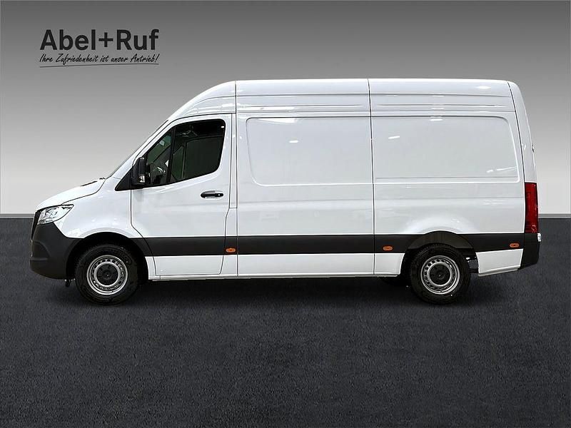 Gebraucht Mercedes Sprinter 170 PS (125 kW) 2025 Weiß Van
