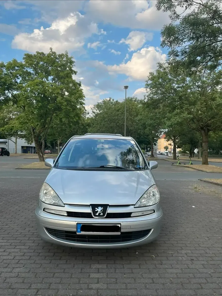 Gebraucht Peugeot 807 136 PS (100 kW) 2006 Grau Van / Kleinbus