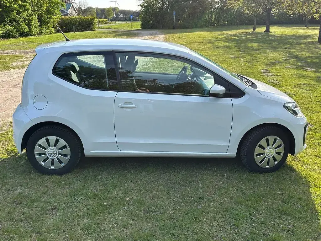 Gebraucht VW up! move up! 75 PS (55 kW) 2019 Weiß Kleinwagen