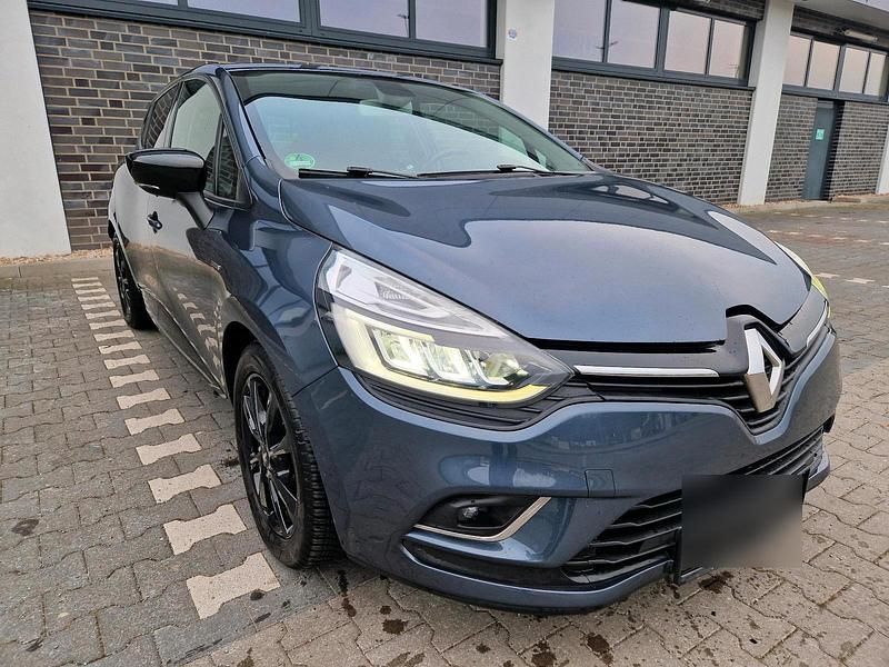Gebraucht Renault Clio IV 118 PS (86 kW) 2016 Grau Limousine