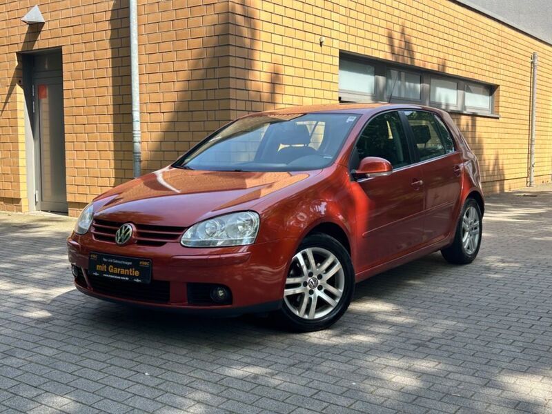 Orange Gebraucht 2006 VW Golf V Goal Limousine | 3.990 € (Fairer Preis) - Bild 1/4