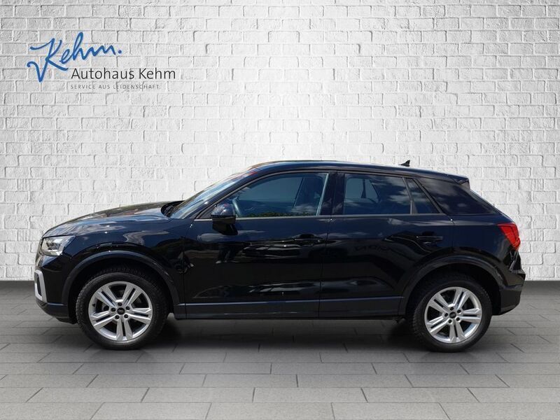 Gebraucht Audi Q2 Advanced Plus 150 PS (110 kW) 2024 Schwarz SUV