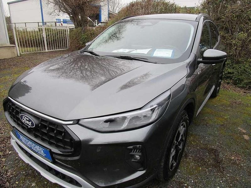Gebraucht Ford Kuga Active 243 PS (178 kW) 2024 Grau SUV