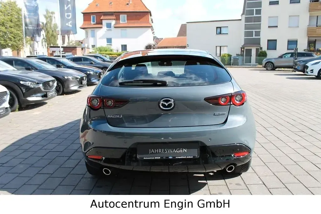 Gebraucht Mazda 3 Center-Line 140 PS (102 kW) 2025 Grau Limousine