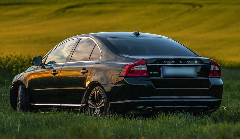 Gebraucht Volvo S80 Executive 242 PS (177 kW) 2012 Schwarz Limousine