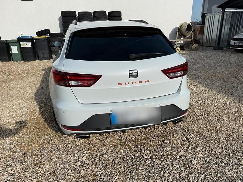 Gebraucht Seat Leon CUPRA 280 PS (205 kW) 2015 Weiß Kombi