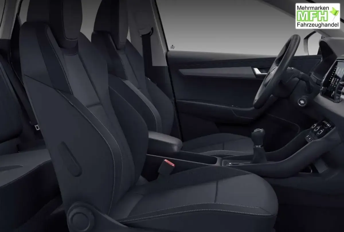Neu Skoda Karoq Selection 150 PS (110 kW) 2025 Stahlgrau SUV