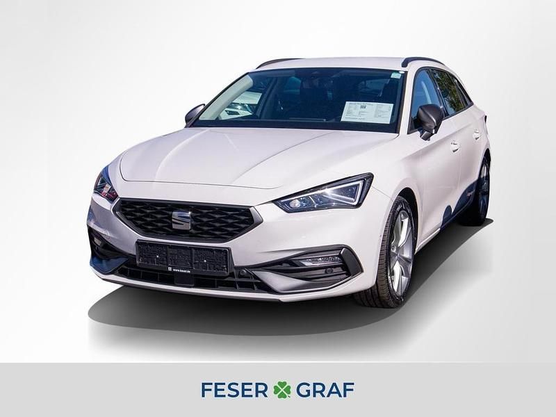 Weiß Gebraucht 2022 Seat Leon ST FR-Line Kombi | 22.750 € (Etwas zu teuer) - Bild 1/4
