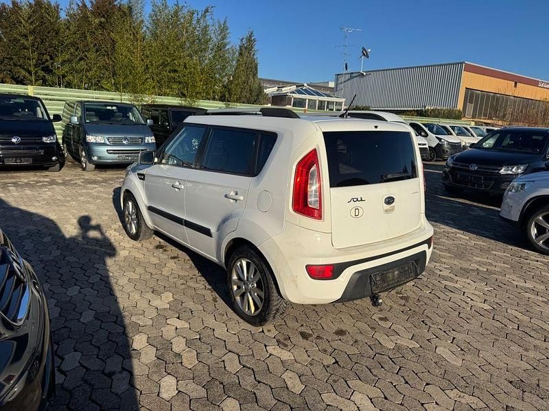 Gebraucht Kia Soul Edition 7 128 PS (94 kW) 2012 Weiß SUV