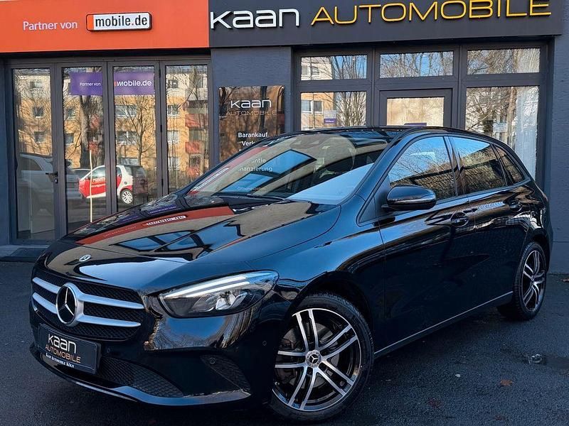 Gebraucht Mercedes B250e 160 PS (117 kW) 2022 Schwarz Van / Kleinbus