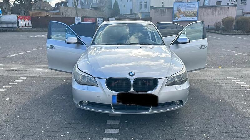 Gebraucht BMW 523 192 PS (141 kW) 2007 Limousine