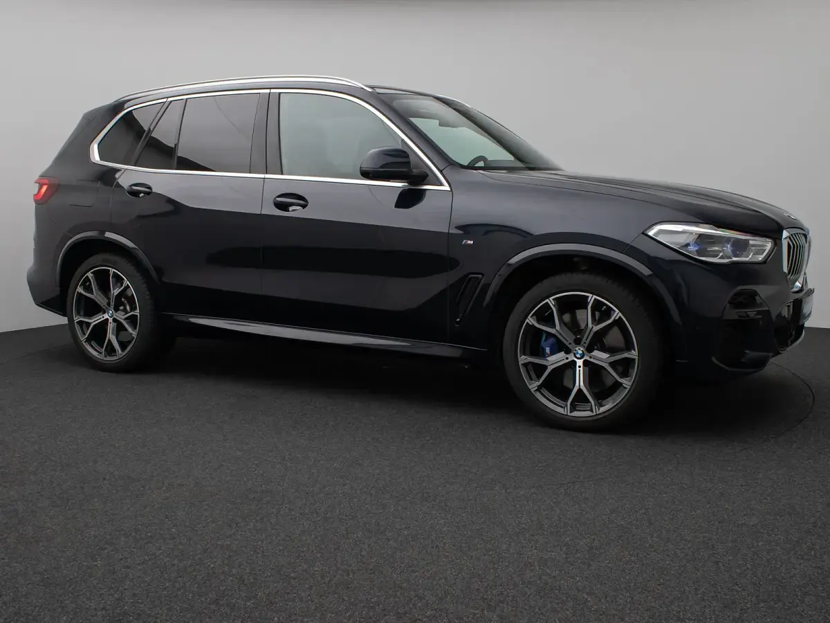 Gebraucht BMW X5 M Sport 340 PS (250 kW) 2023 M carbonschwarz metallic4braun SUV