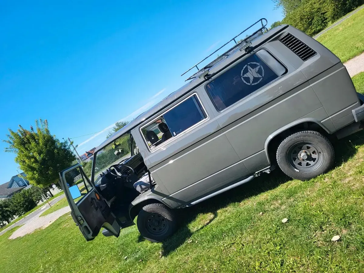 Używany VW Golf 140 KM (102 kW) 1987 Zielony Minivan