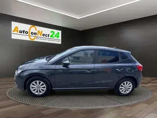 Gebraucht Seat Ibiza Style 95 PS (69 kW) 2024 Magnetic grau Kleinwagen
