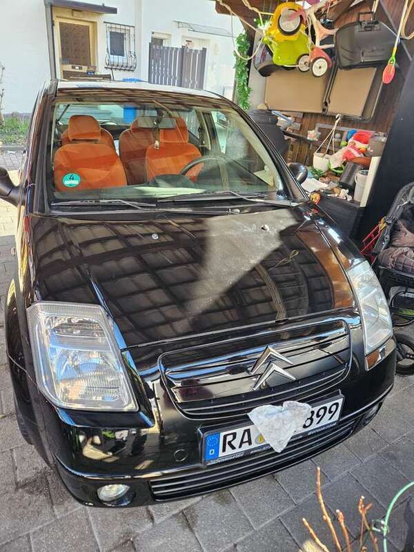 Schwarz Gebraucht 2004 Citroën C2 VTR Sport Kleinwagen | 2.200 € (Fairer Preis) - Bild 1/4