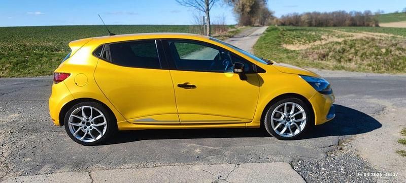 Gelb Gebraucht 2013 Renault Clio R.S. R.S. Kleinwagen | 9.500 € (Fairer Preis) - Bild 1/4
