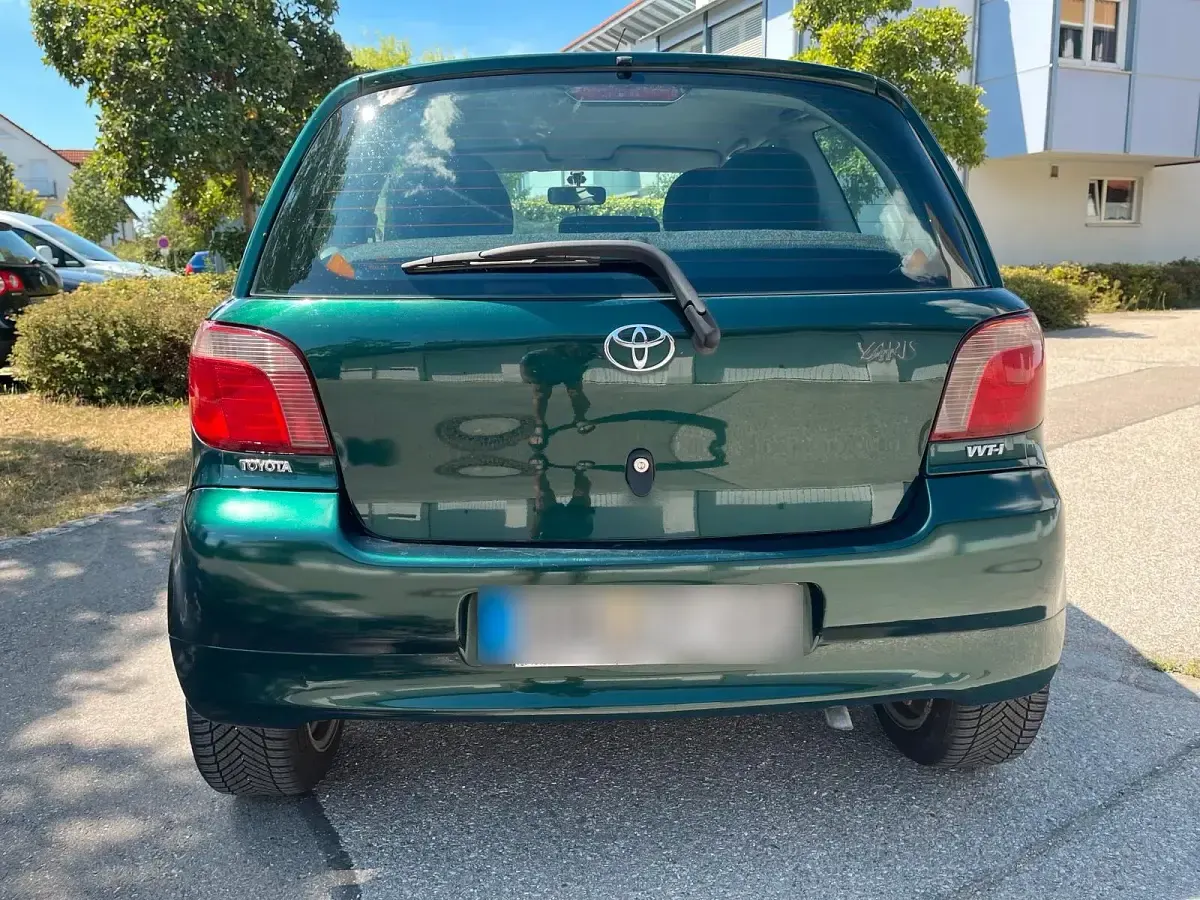 Gebraucht Toyota Yaris 68 PS (50 kW) 2003 Grün Kleinwagen