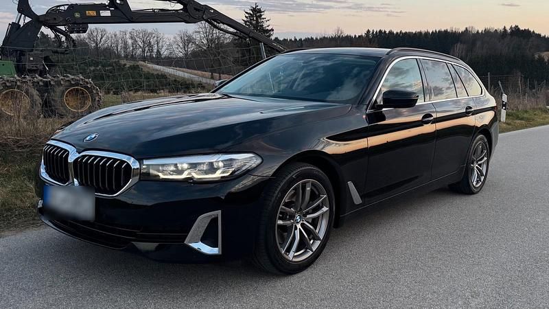 Gebraucht BMW 520 Luxury Line 190 PS (139 kW) 2020 Schwarz Kombi
