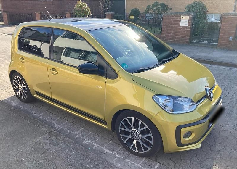 Gebraucht VW up! CLUB 60 PS (44 kW) 2017 Gelb Kleinwagen