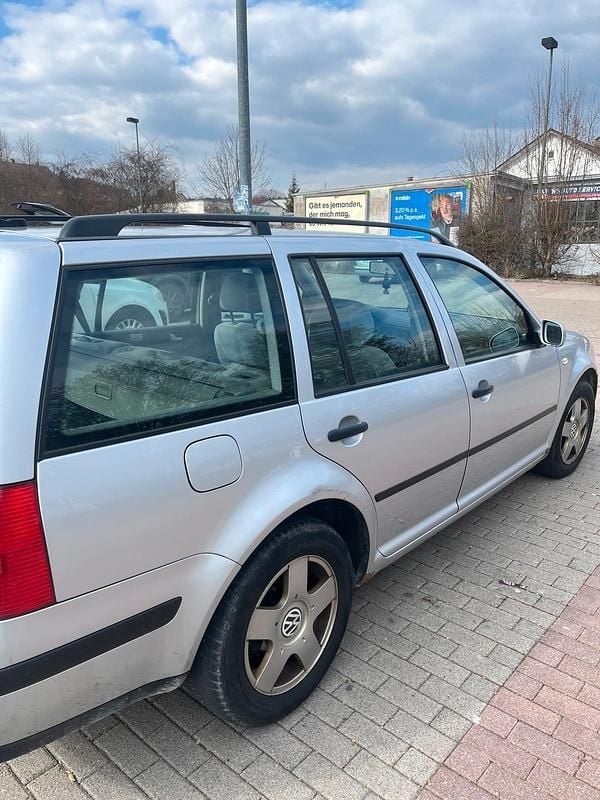 Gebraucht VW Golf IV 131 PS (96 kW) 2002 Silber Kombi
