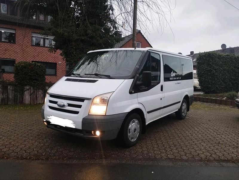 Silber Gebraucht 2010 Ford Transit Van / Kleinbus | 3.500 € (Superpreis) - Bild 1/4