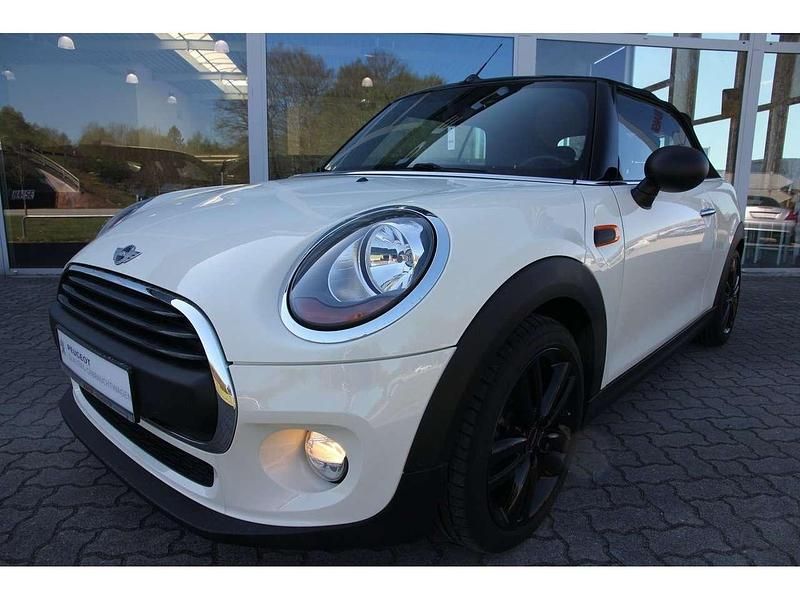 Gebraucht Mini One Cabriolet 102 PS (75 kW) 2018 Pepper white Cabrio