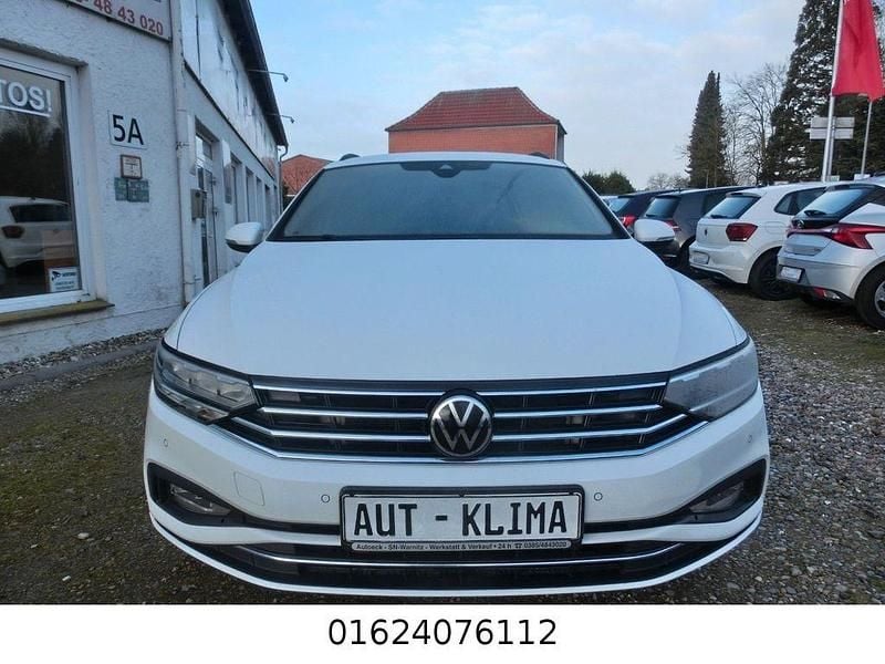 Gebraucht VW Passat 200 PS (147 kW) 2022 Weiß Kombi