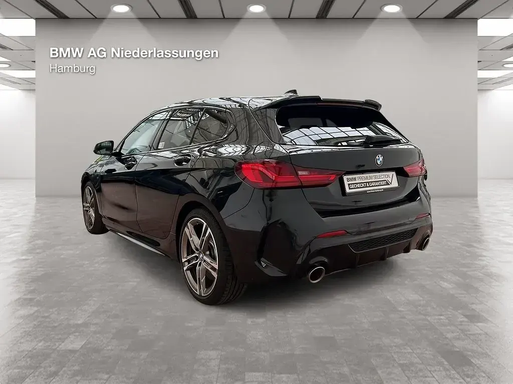 Używany BMW M135 Performance 306 KM (225 kW) 2022 Czarny Hatchback