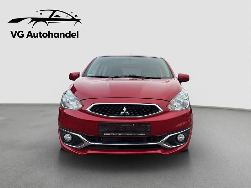 Amarenarot (m) Gebraucht 2019 Mitsubishi Space Star Diamant Edition Kleinwagen | 8.300 € (Fairer Preis) - Bild 1/4