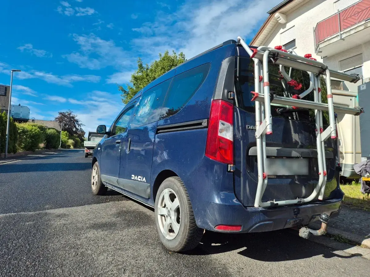 Gebraucht Dacia Dokker 90 PS (66 kW) 2016 Blau Van / Kleinbus