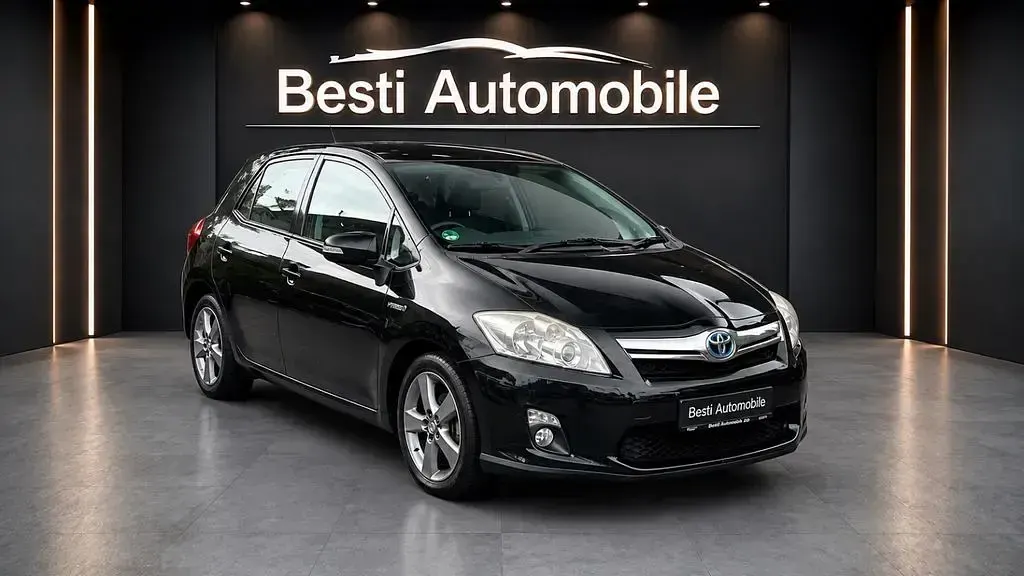 Gebraucht Toyota Auris Hybrid Travel 99 PS (72 kW) 2012 Schwarz Limousine