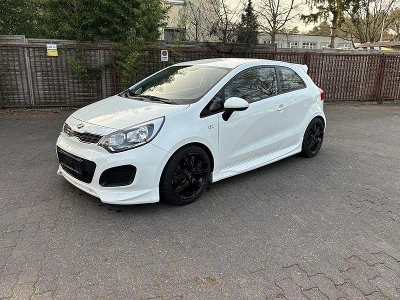 Gebraucht Kia Rio Sport 86 PS (63 kW) 2014 Limousine