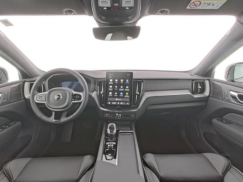 Gebraucht Volvo XC60 Plus 251 PS (184 kW) 2025 Schwarz SUV