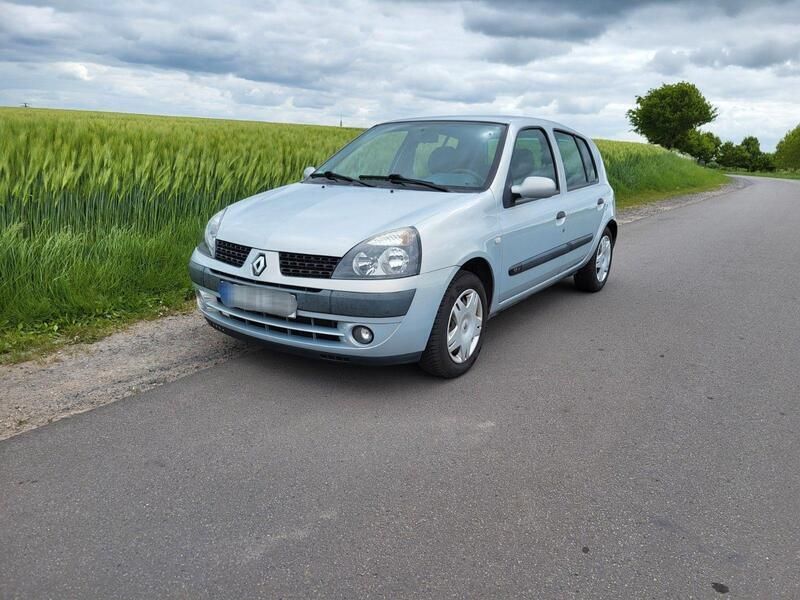 Silber Gebraucht 2003 Renault Clio II Kleinwagen | 2.200 € (Fairer Preis) - Bild 1/4