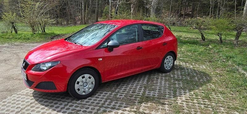 Usata Seat Ibiza Reference 69 CV (50 kW) 2009 Rosso Berlina