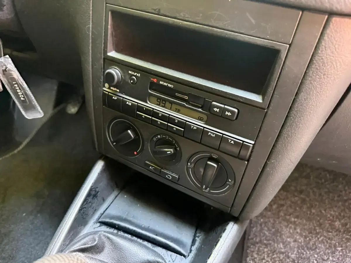 Gebraucht VW Golf IV 105 PS (77 kW) 2002 Blau Limousine