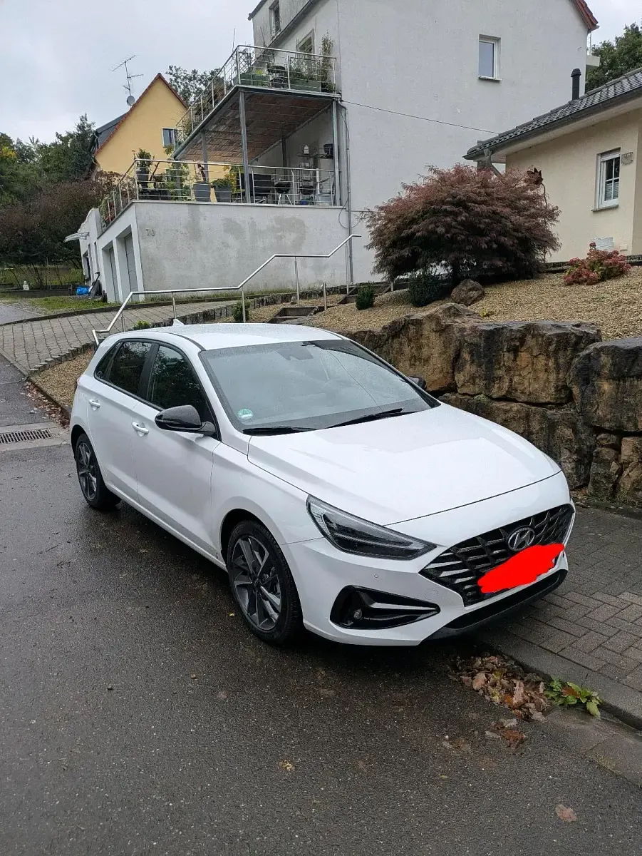 Gebraucht Hyundai i30 GO! 120 PS (88 kW) 2024 Weiß Kleinwagen