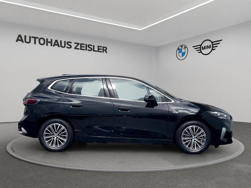 Gebraucht BMW 230e Active Tourer Luxury Line 150 PS (110 kW) 2022 Schwarz ii Van / Kleinbus