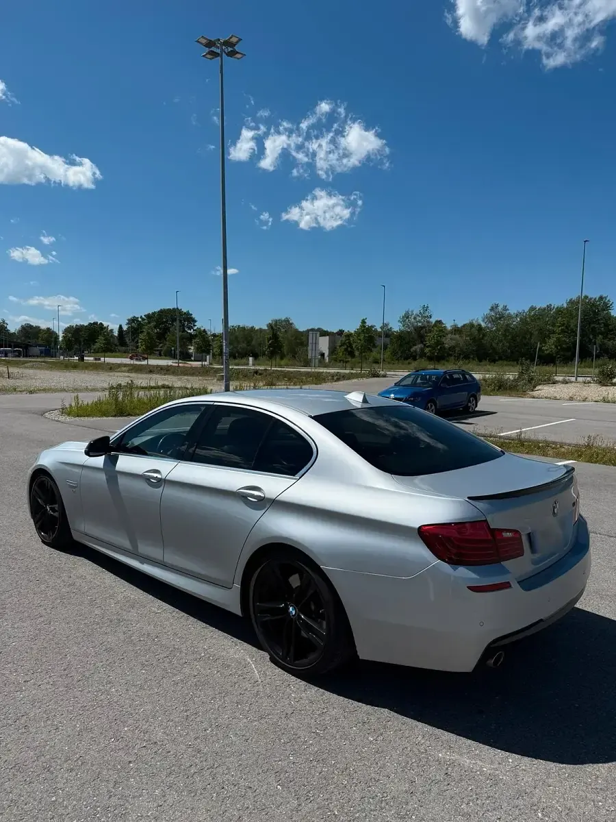 Gebraucht BMW 535 M Sport 313 PS (230 kW) 2014 Silber Limousine