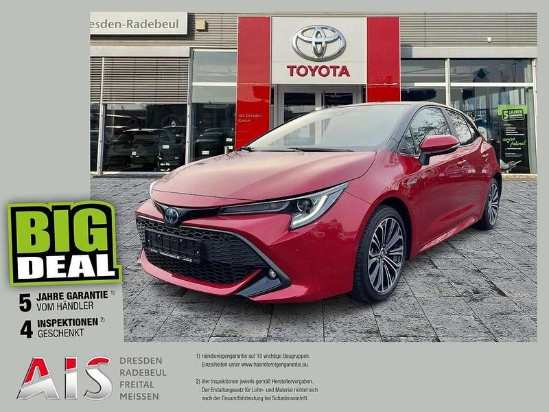 Emotional red 2 Gebraucht 2019 Toyota Corolla Club Limousine | 19.990 € (Fairer Preis) - Bild 1/4