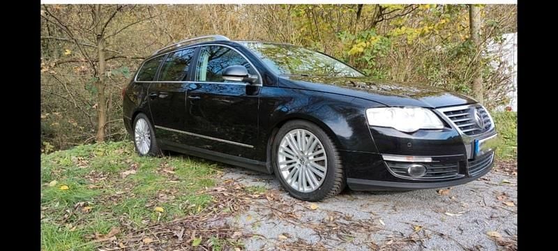Schwarz Gebraucht 2006 VW Passat Highline Kombi | 3.999 € (Guter Preis) - Bild 1/4