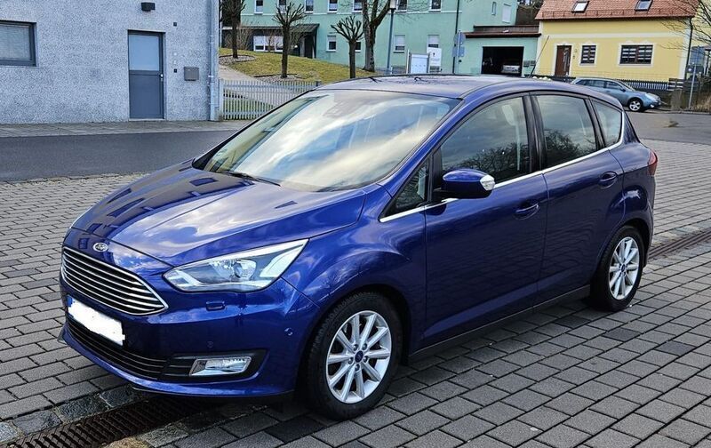 Blau Gebraucht 2016 Ford C-MAX Titanium Van / Kleinbus | 9.250 € (Superpreis) - Bild 1/4