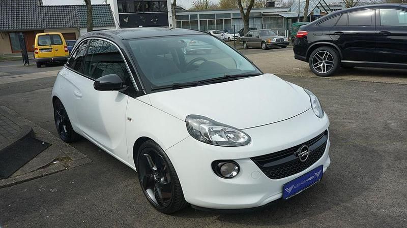 Gebraucht Opel Adam Sport 101 PS (74 kW) 2014 Weiß Kleinwagen