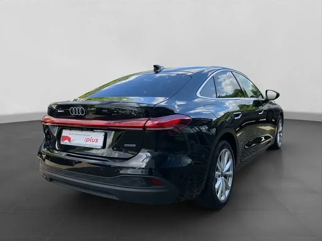 Gebraucht Audi A5 Sport 204 PS (150 kW) 2025 Schwarz Limousine
