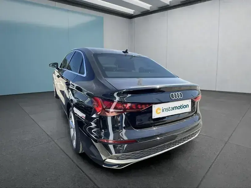Second-hand Audi A3 150 CP (110 kW) 2025 Negru Berlinǎ